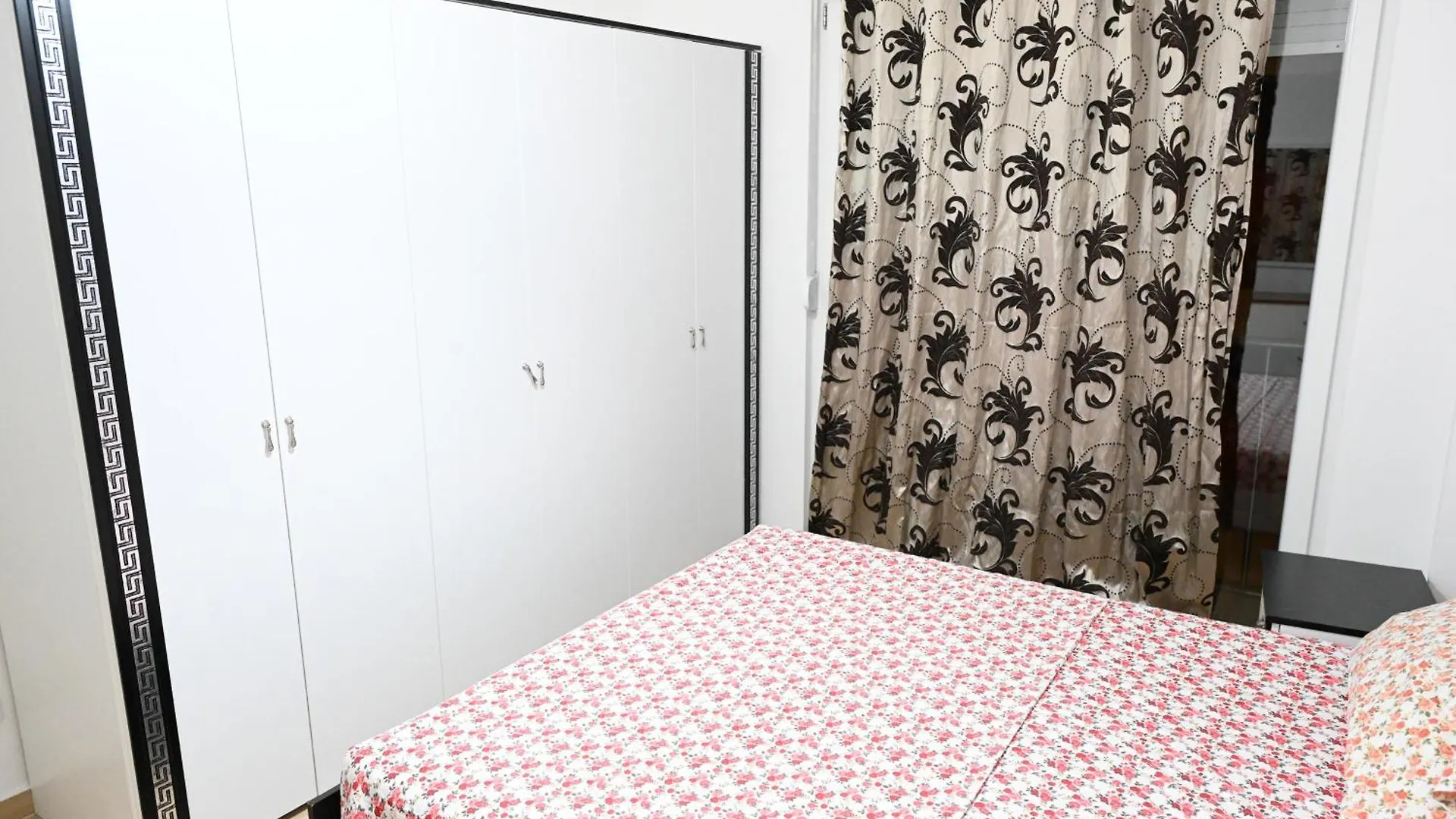 Stay Apartments - Shëngjin 0*,